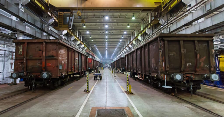 5 Factors to Consider When Selecting a Railcar Repair Facility